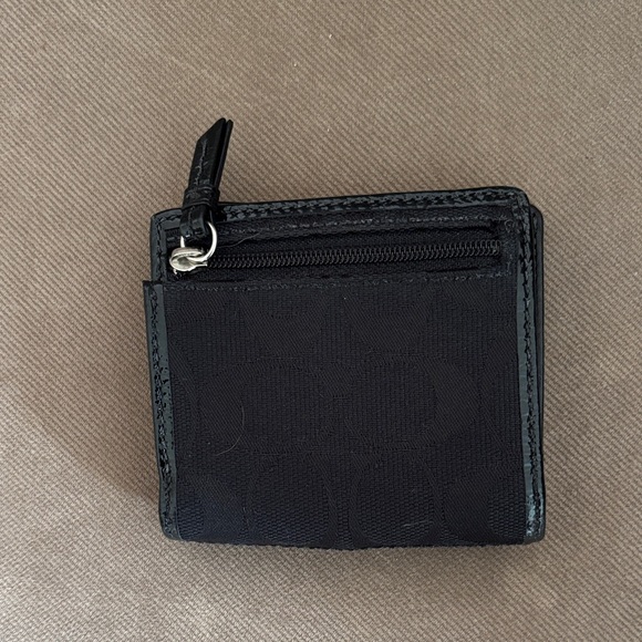 Coach Glossy Black Women’s Wallet - Picture 2 of 7